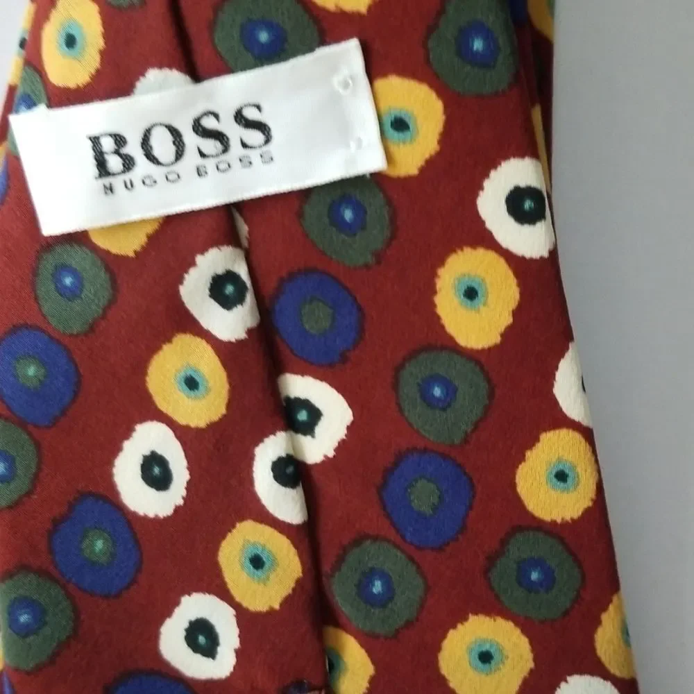 HUGO boss silk 100%